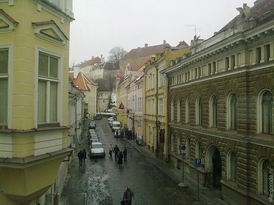 Старый город вид из окна